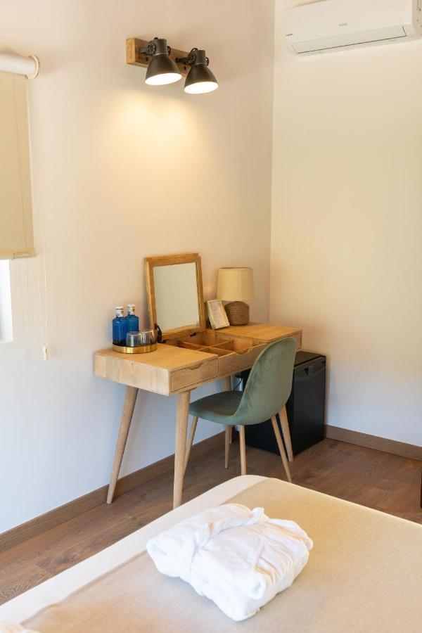 Hotel Mas Mariassa Pratdip Exteriör bild